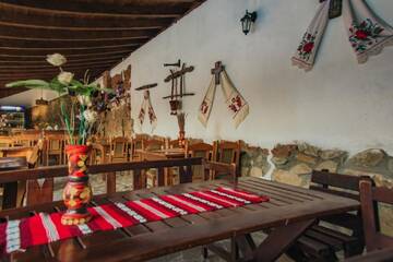Фото номера Двухместный номер с 1 кроватью и видом на горы Гостевой дом Casa Dives - Transylvania г. Pianu de Sus 6